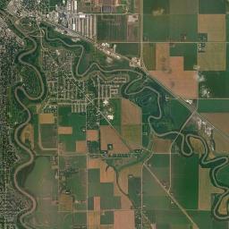 401-493 3rd Street Northwest, East Grand Forks Satellite Map