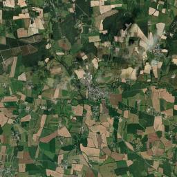 Rougé Satellite Map