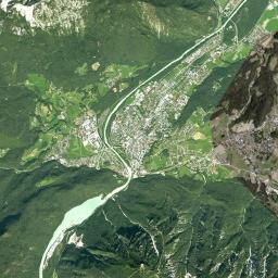 Bayerisch Gmain Satellite Map