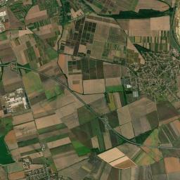 Karácsond Satellite Map