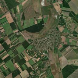 Kunmadaras Satellite Map