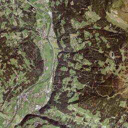 Zell am Ziller Satellite Map