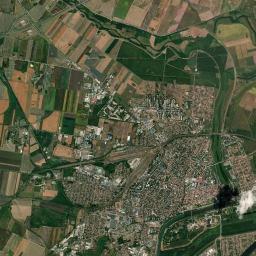 Szolnok Satellite Map
