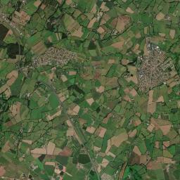 Le May-sur-Èvre Satellite Map