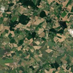 Nueil-sur-Layon Satellite Map