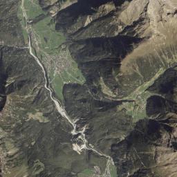 Umhausen Satellite Map