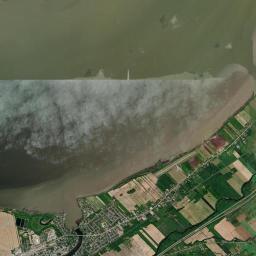 Montmagny Satellite Map