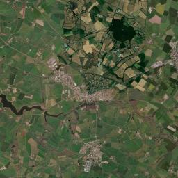 Saint-Pierre-des-Échaubrognes Satellite Map