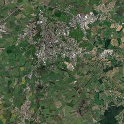 Bressuire Satellite Map