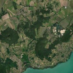 Badacsonytomaj Satellite Map