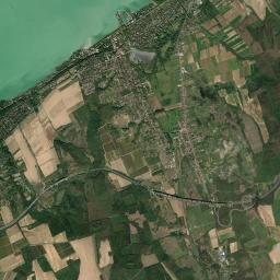 Balatonföldvár Satellite Map