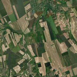 Ádánd Satellite Map