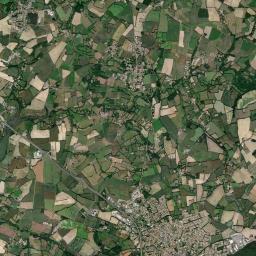 Aizenay Satellite Map