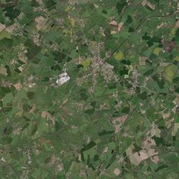 Courlay Satellite Map