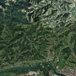 Bresternica Satellite Map