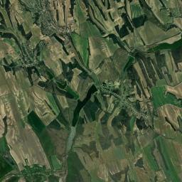 Gyönk Satellite Map