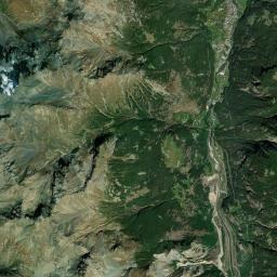 Cepina Satellite Map