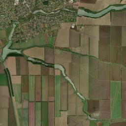 Novominskaya Satellite Map