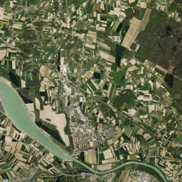 Brežice Satellite Map