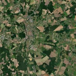 La Rochefoucauld Satellite Map