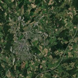 Ussel Satellite Map