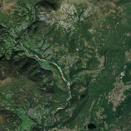 Trausella Satellite Map