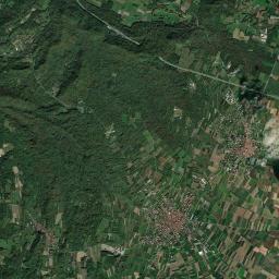 Maglione Satellite Map