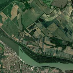 Vukovar Satellite Map