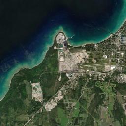 Charlevoix Satellite Map