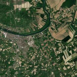 Kozarska Dubica Satellite Map