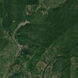 Lapoș Satellite Map