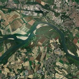 Castelvetro Piacentino Satellite Map