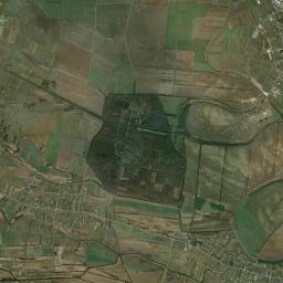 Bečmen Satellite Map