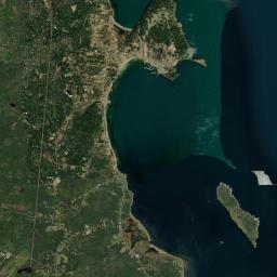 Fundy Bay Satellite Map