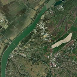 Ostružnica Satellite Map