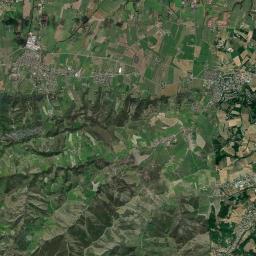 Montecavolo Satellite Map