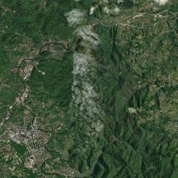 Teslić Satellite Map