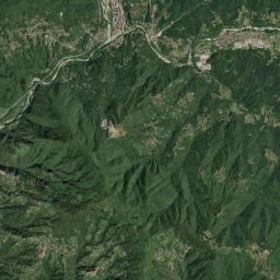 Podenzana Satellite Map