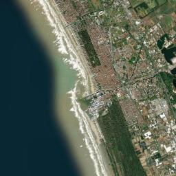 Viareggio Satellite Map