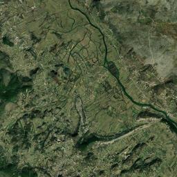 Hrvace Satellite Map