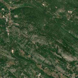 Kočerin Satellite Map