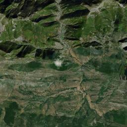 Cármenes Satellite Map