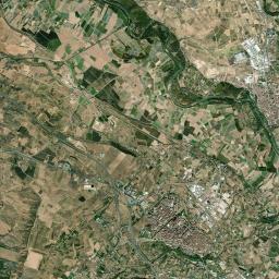 Calahorra Satellite Map