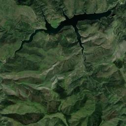 Villavelayo Satellite Map
