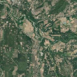 Cave Junction Satellite Map