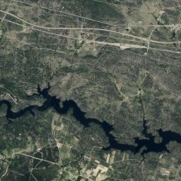 Mombuey Satellite Map
