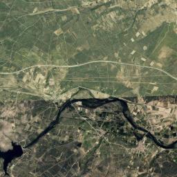 Calzadilla de Tera Satellite Map