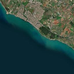 Marina San Nicola Satellite Map