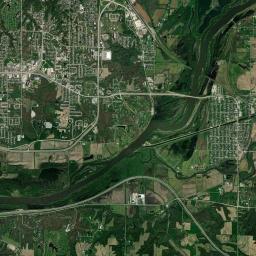 1 John Deere Place Moline IL 61265 Satellite Map