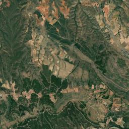 Pradales Satellite Map